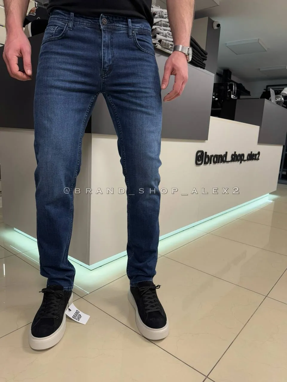 Джинси Armani класинчі 