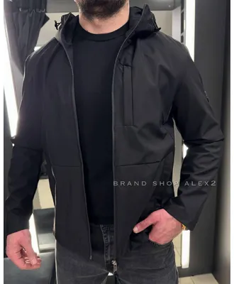 Чорна куртка Moncler