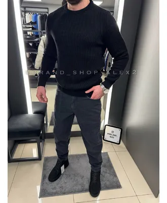 Чорний светр вязка