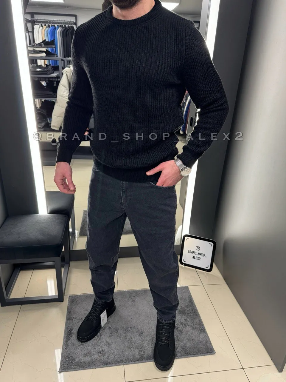 Чорний светр вязка 