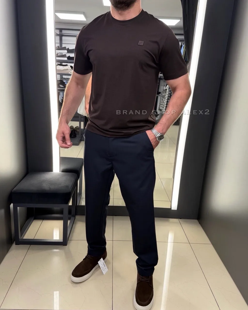 Коричнева футболка Hugo Boss  - фото 1