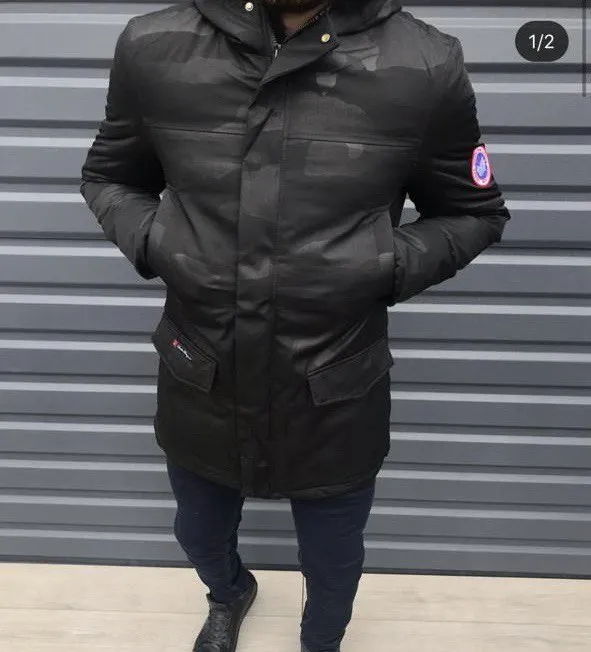 Зимова чорна куртка Canada Goose 