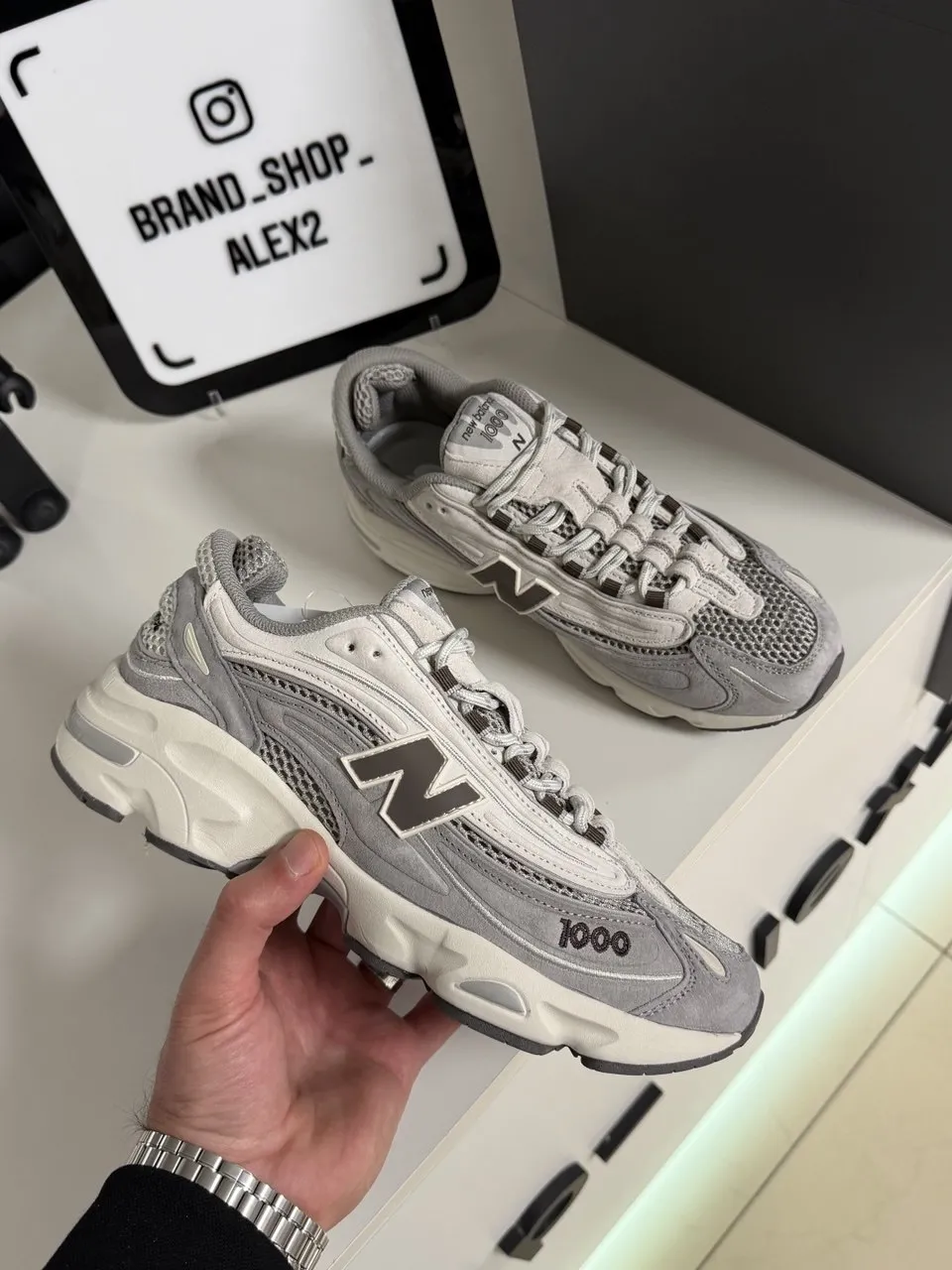 Кросівки сірі New Balance 