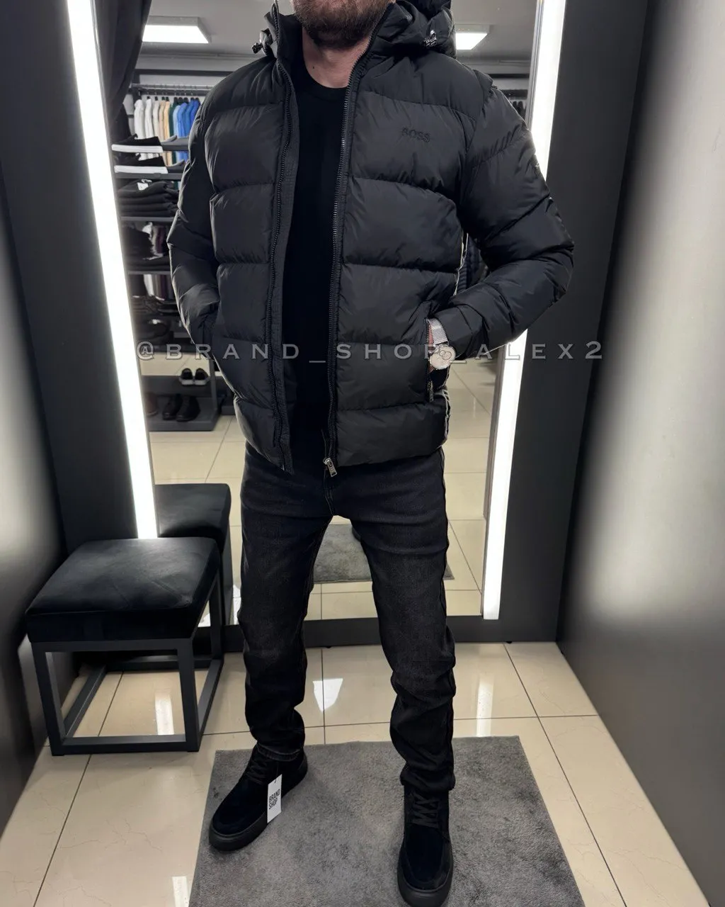 Куртка чорна Boss  - фото 1