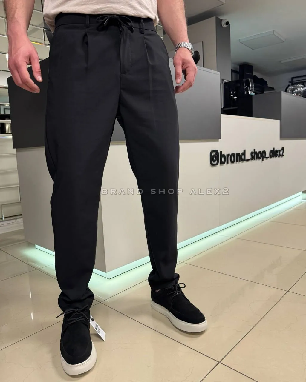 Штани чорні casual 