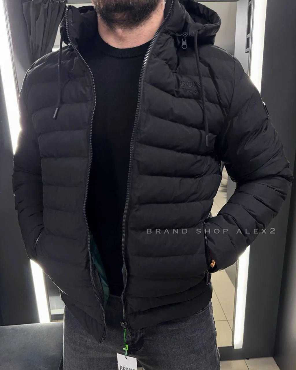 Чорна куртка Boss 