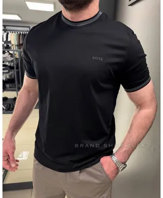 Футболка чорна Boss