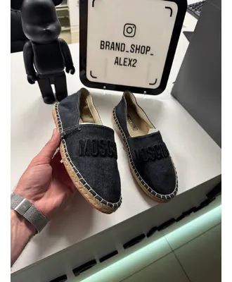 Еспадрильї Moschino