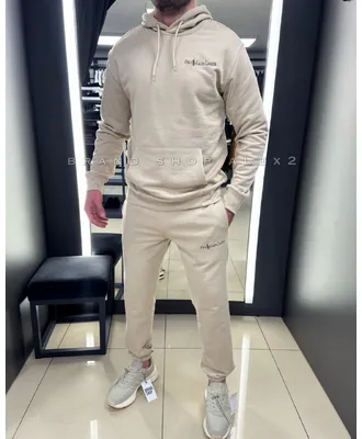 Бежевий костюм Polo