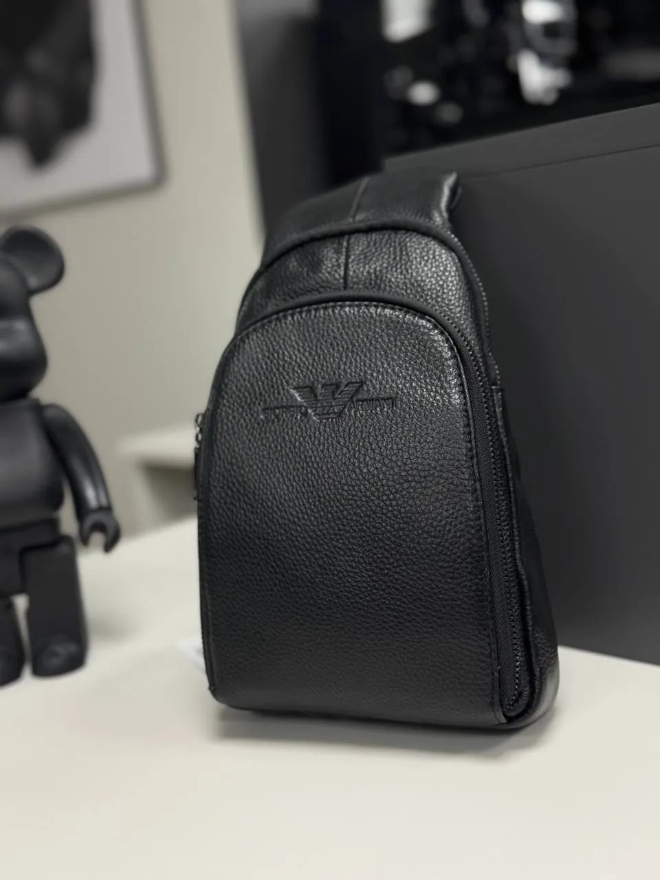 Чорна сумка чоловіча Armani 