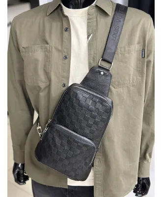 Шкіряна сумка на грудь LV