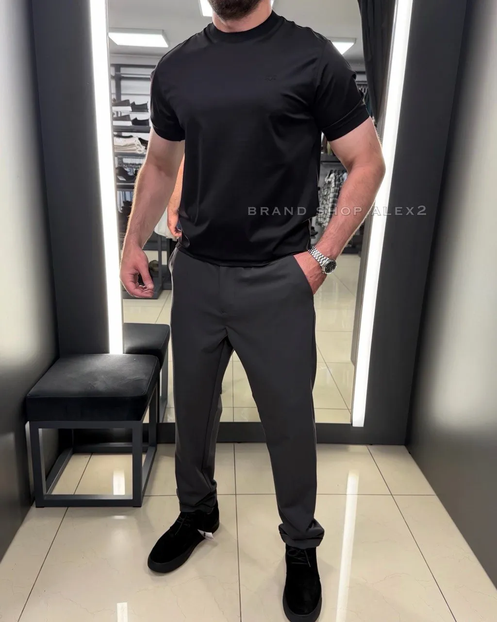 Чорна футболка Armani  - фото 1
