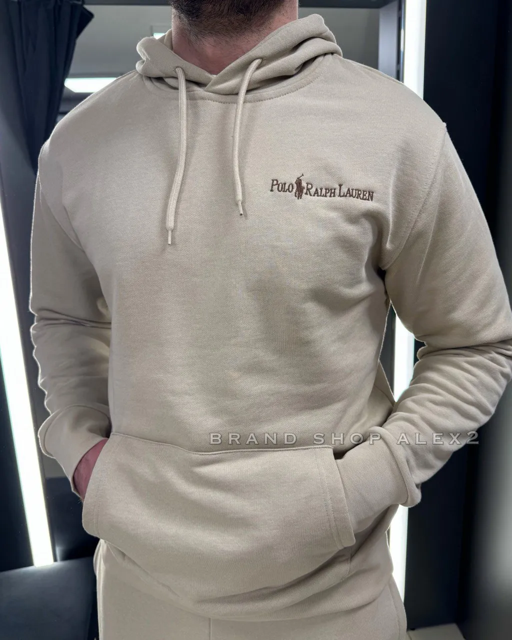 Бежевий костюм Polo  - фото 1