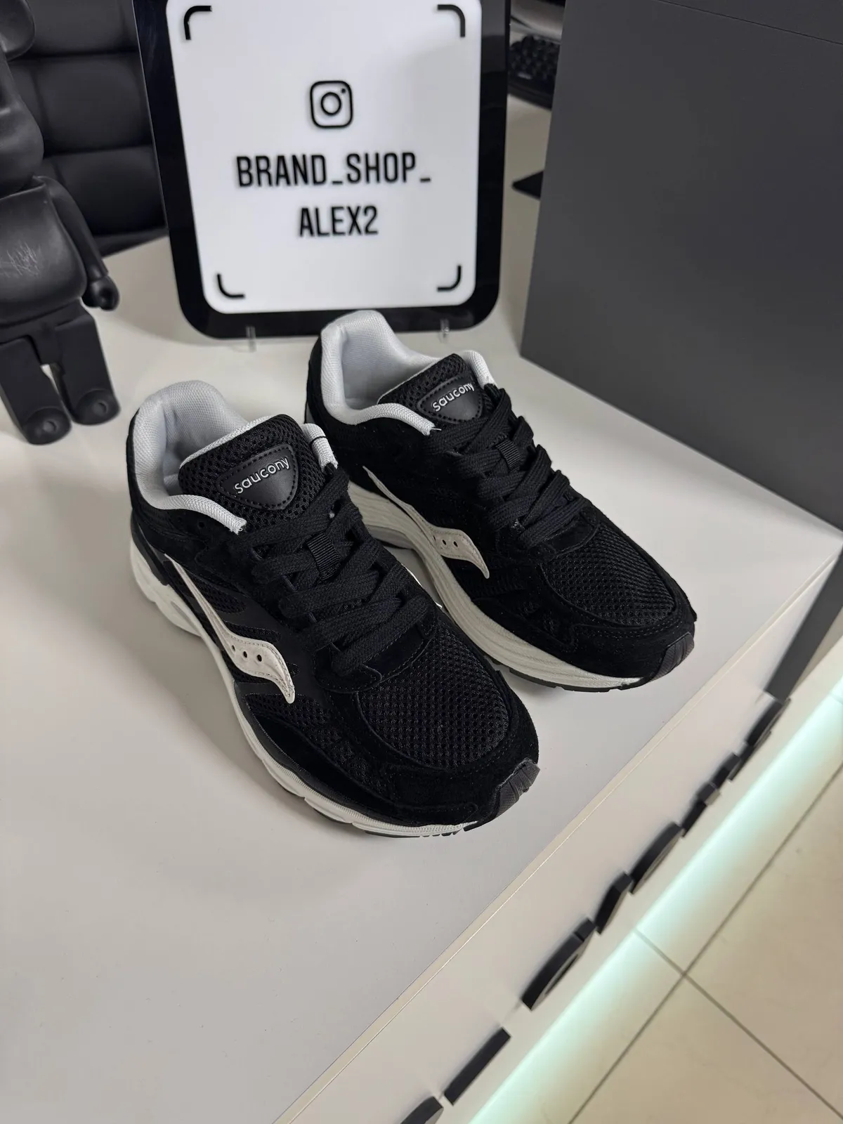 Чоні кросівки Saucony  - фото 1