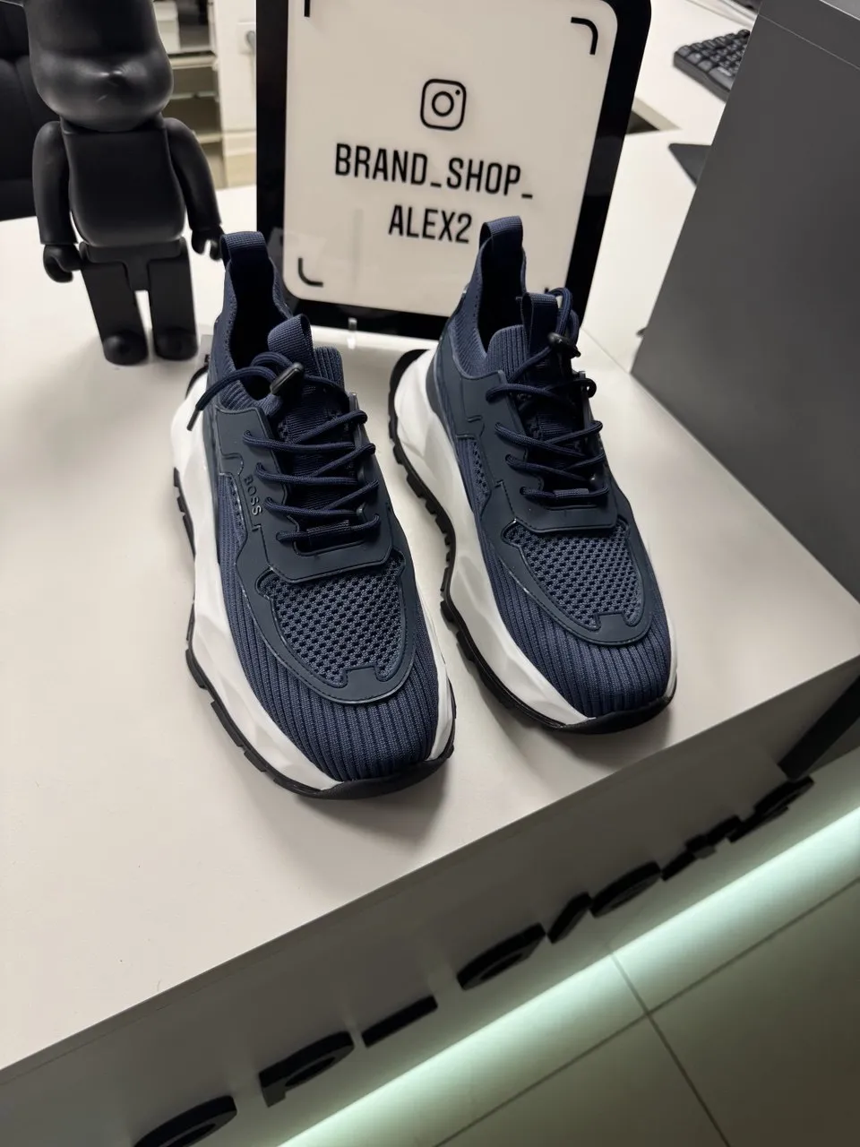 Boss кроссівки темно-сині  - фото 2