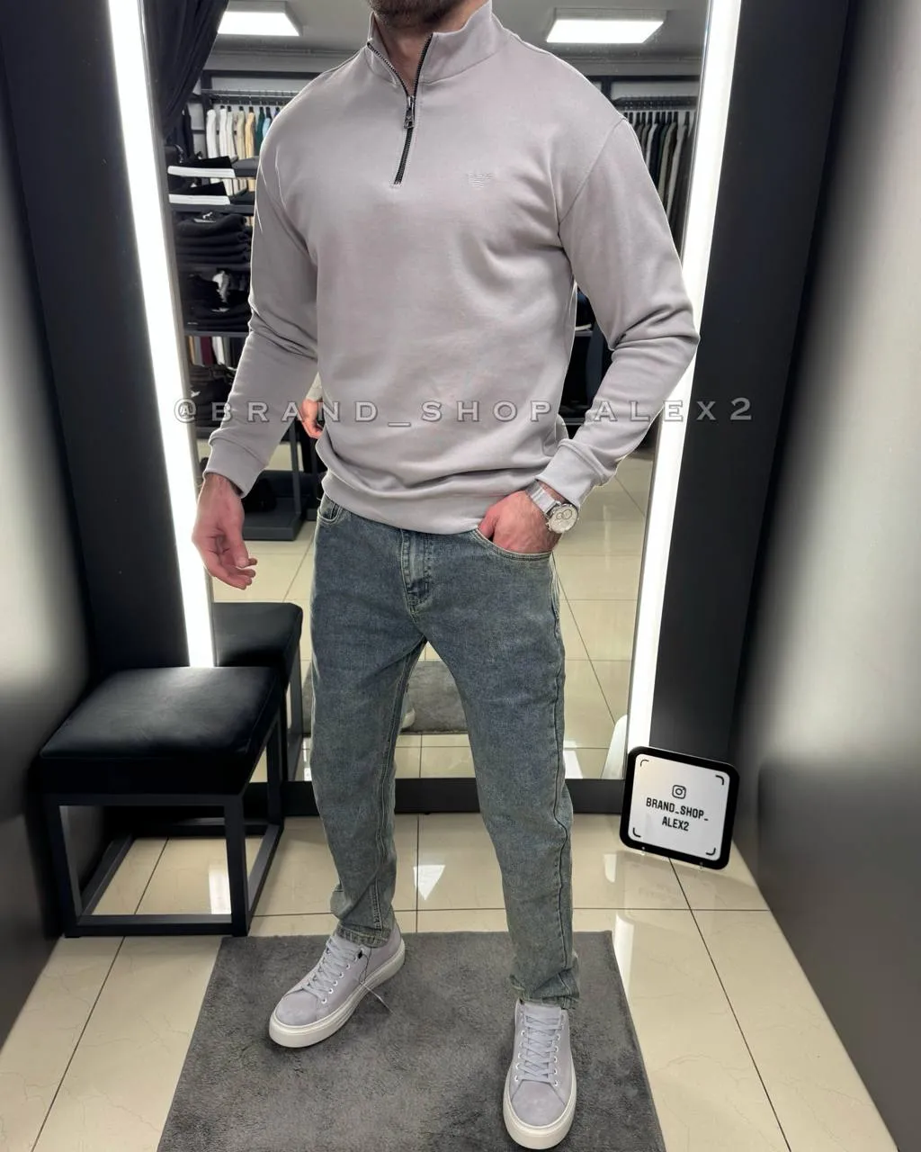Сірий джемпер Armani  - фото 1