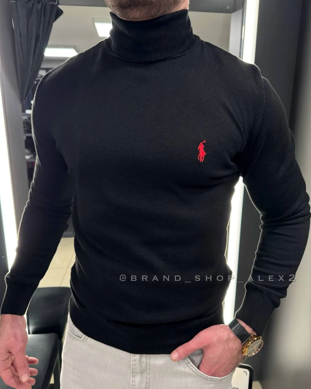 Чорний гольф Polo 