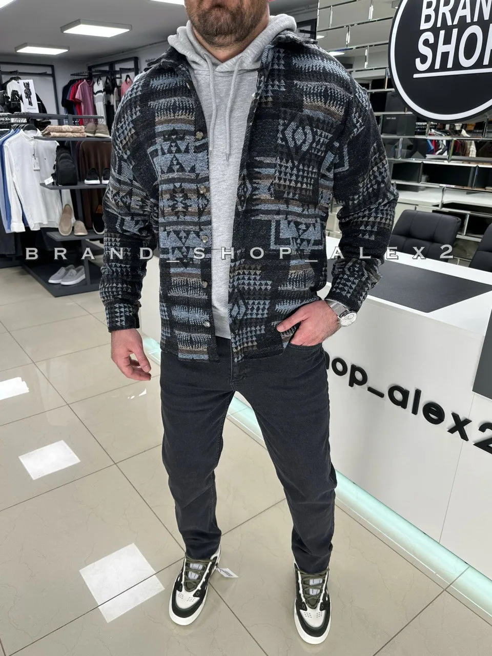 Чорна сорочка oversize 