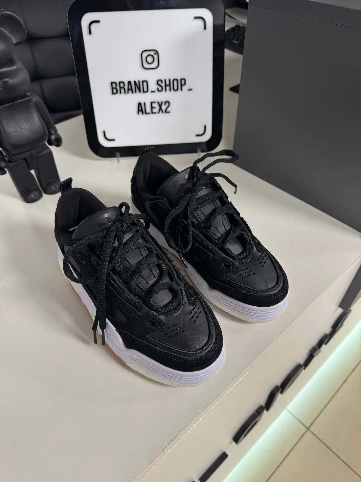 Чорні кросівки Adidas adi  - фото 1