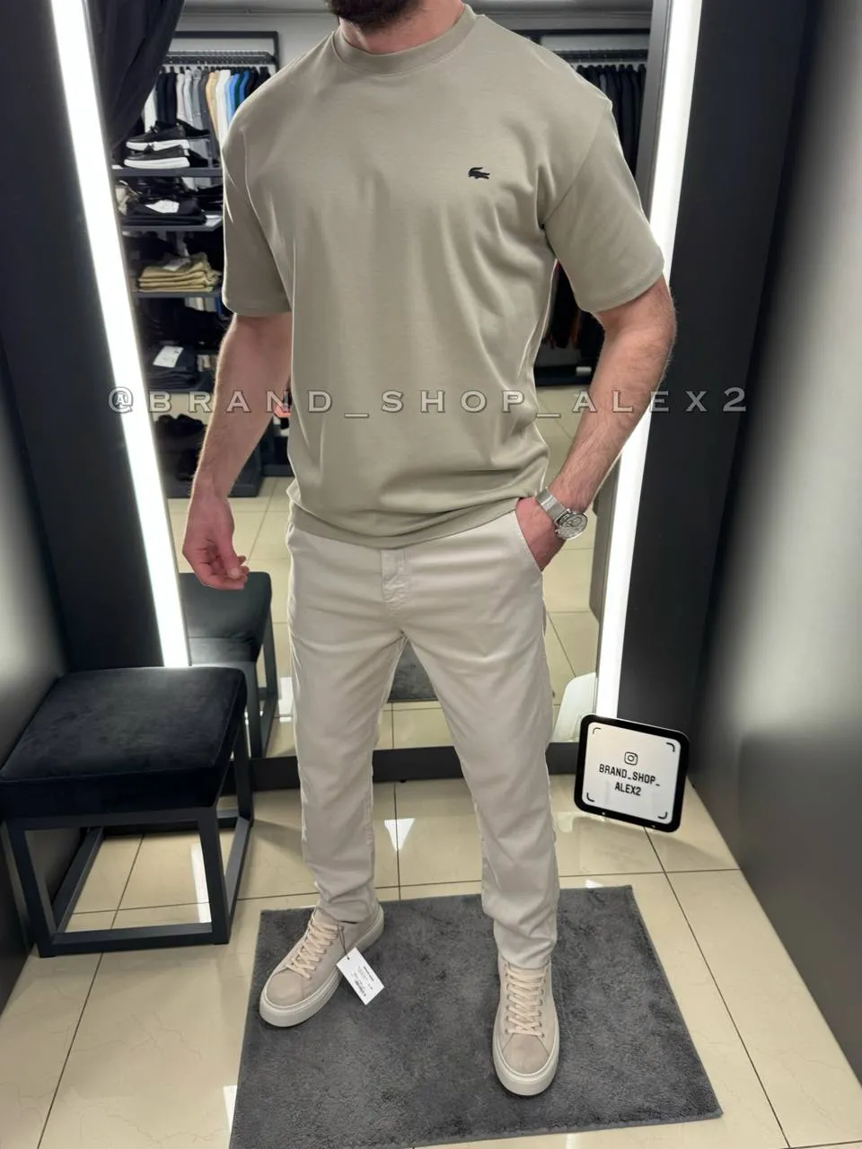 Бежева футболка Lacoste  - фото 1