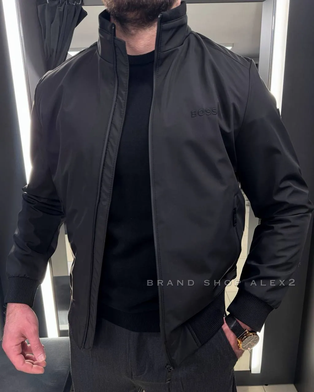 Чорна куртка Boss 
