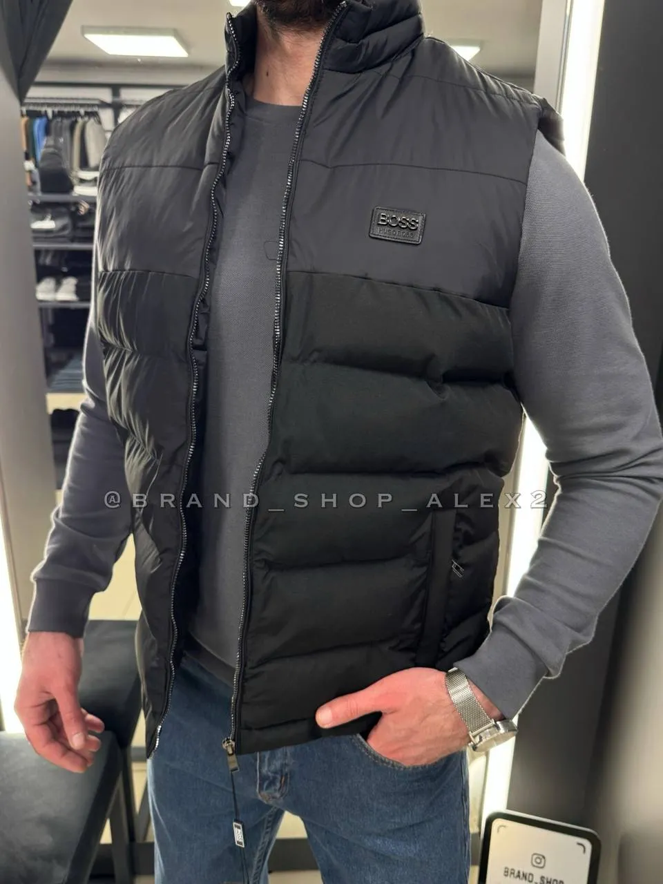 Чорний жилет Boss 