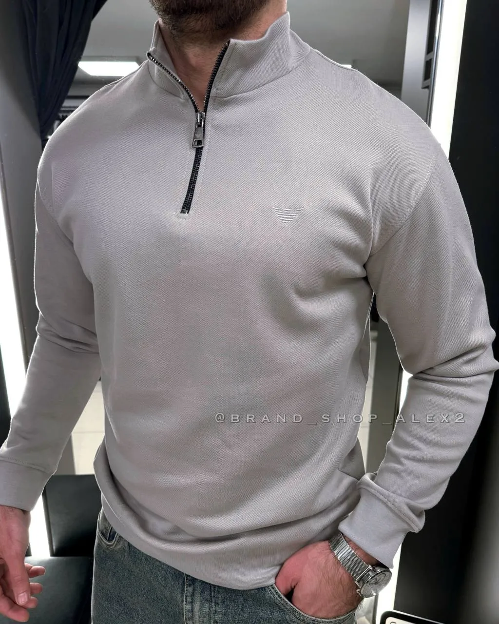 Сірий джемпер Armani 