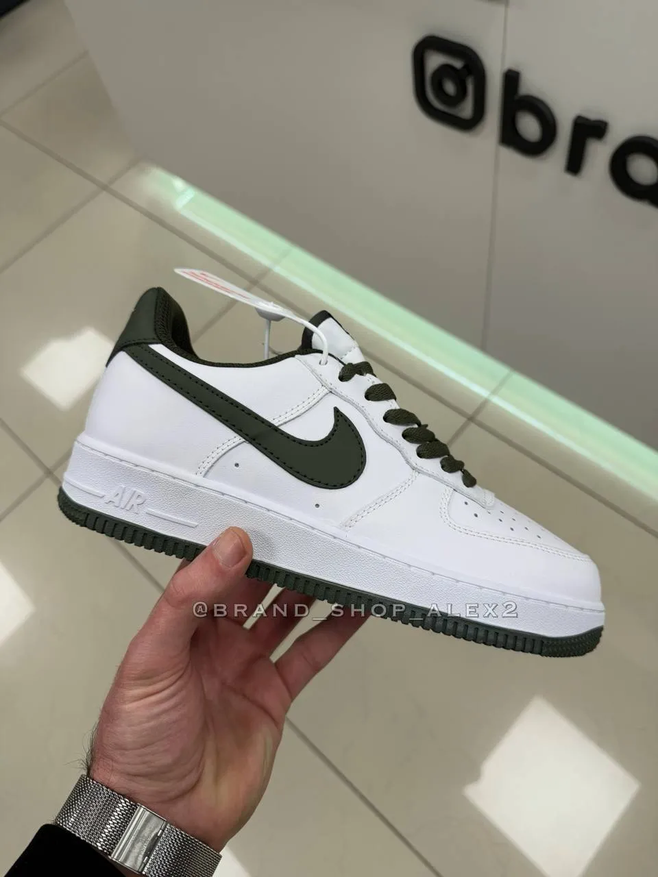 Кросівки Nike білі 