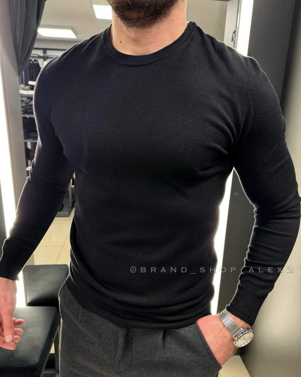 Чорний класичний реглан 