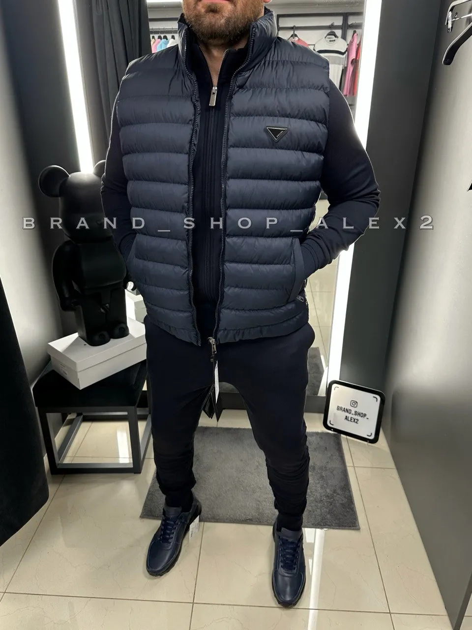 Синя безрукавка Prada 