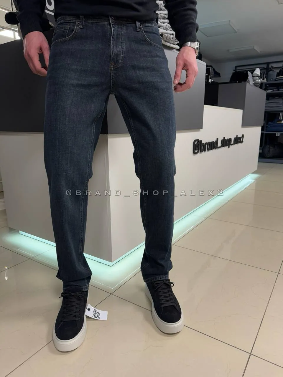 Джинси класинчі Armani 