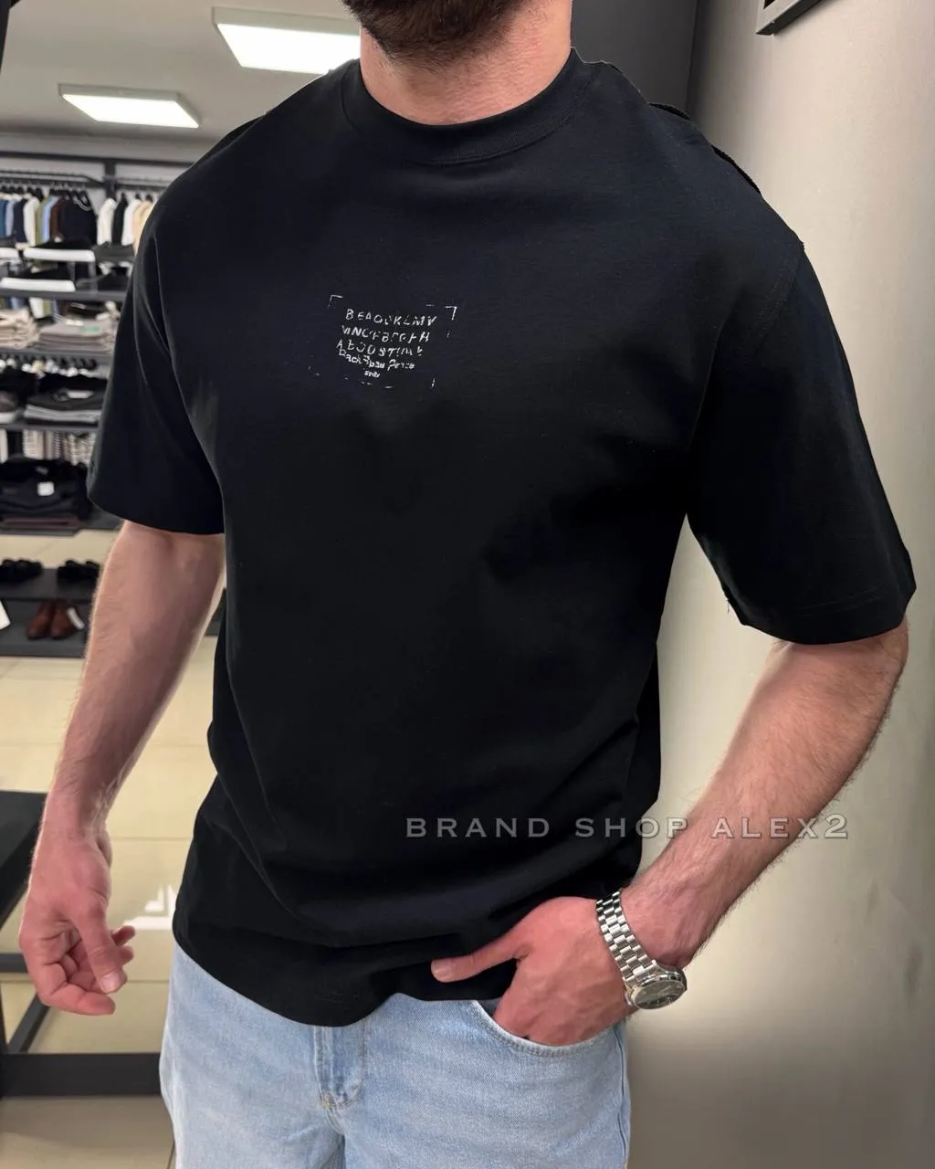 Футболка чорна oversize 