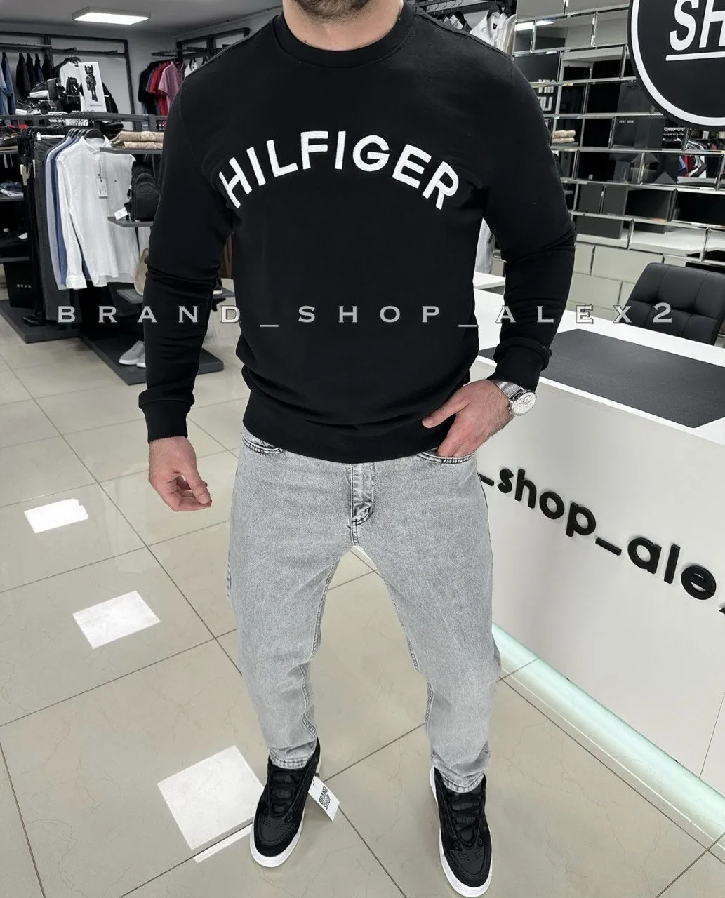 Чорний світшот TH 