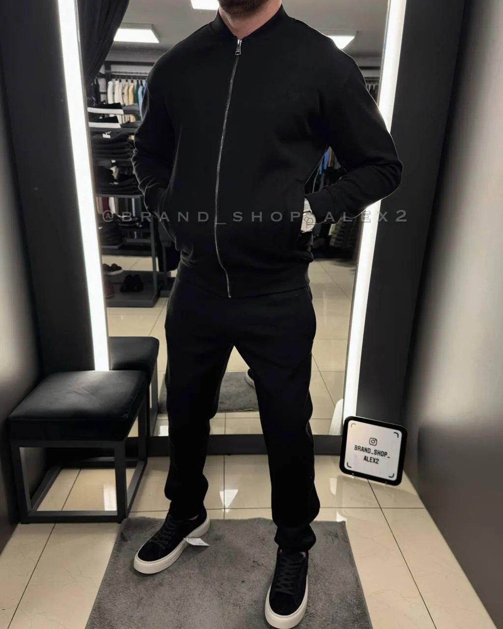 Кофта Armani чорна  - фото 1