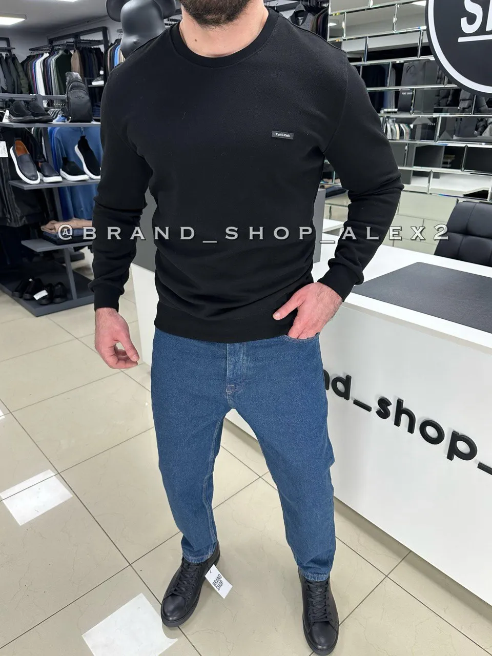 Чорний світшот Calvin Klein 