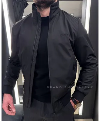 Чорна куртка Boss