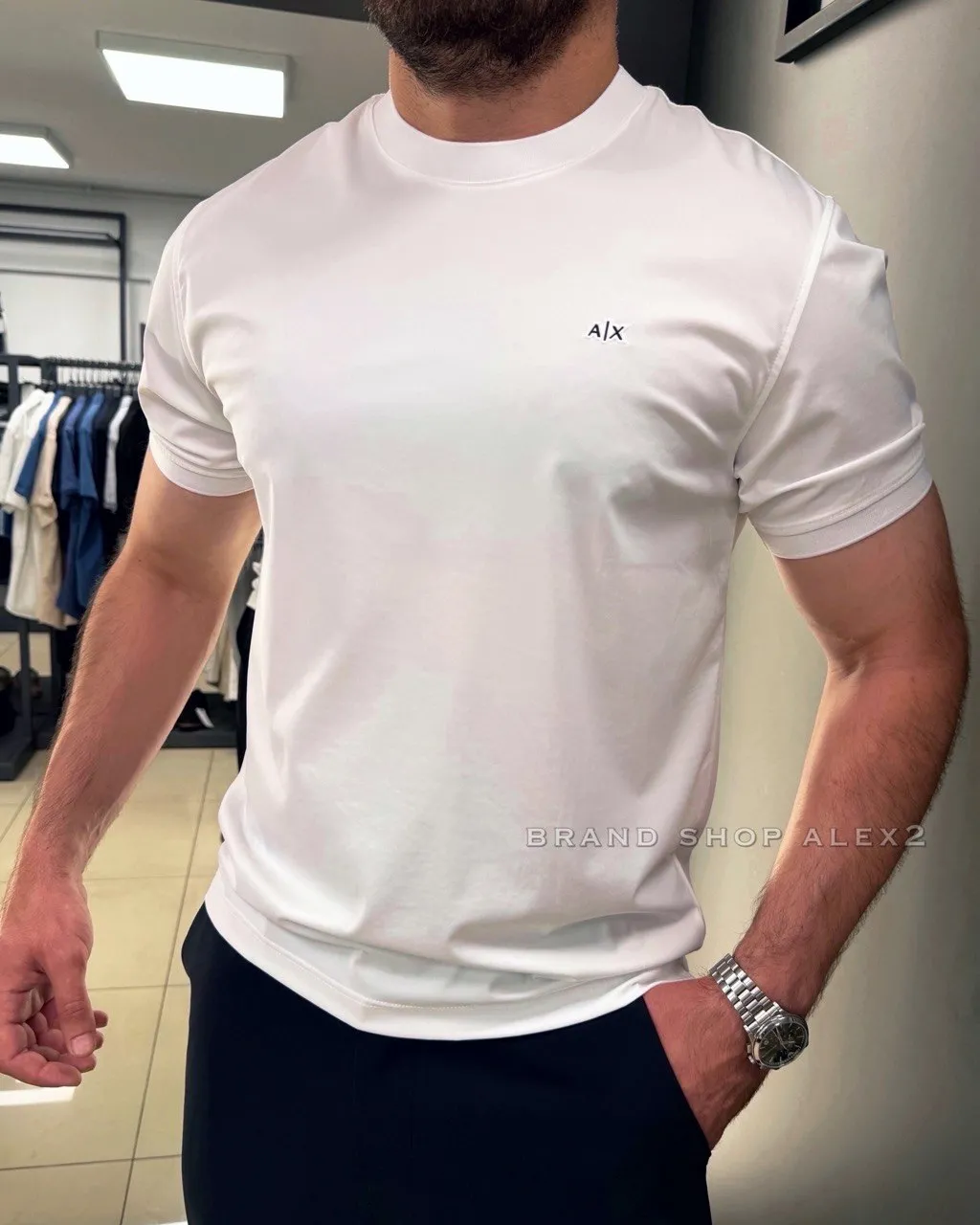 Біла футболка Armani 
